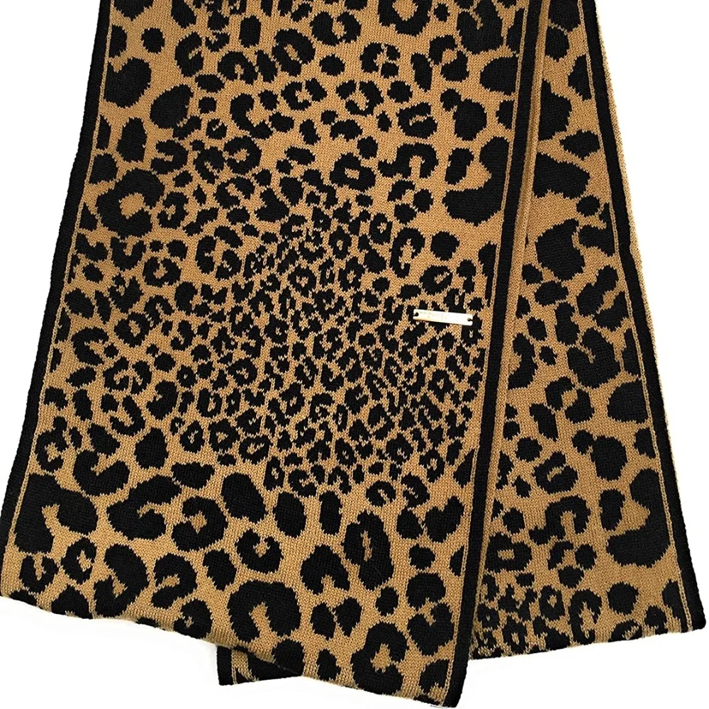 Michael Kors Infinity Scarf Leopard Reversible Winter Warm Fashion Animal Print